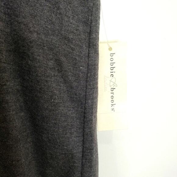 Bobbie Brooks Graphic All You Need Is Love Tank Top Large - Picture 5 of 5